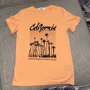 H&M California Graphic Tee - Peach